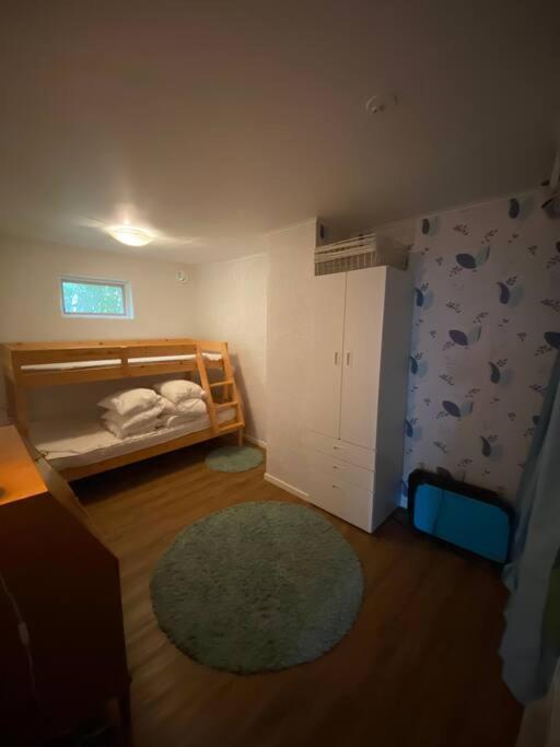 Charmig Liten Laegenhet Pa Oesterlen Sankt Olof Buitenkant foto