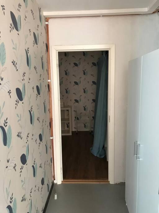 Charmig Liten Laegenhet Pa Oesterlen Sankt Olof Buitenkant foto